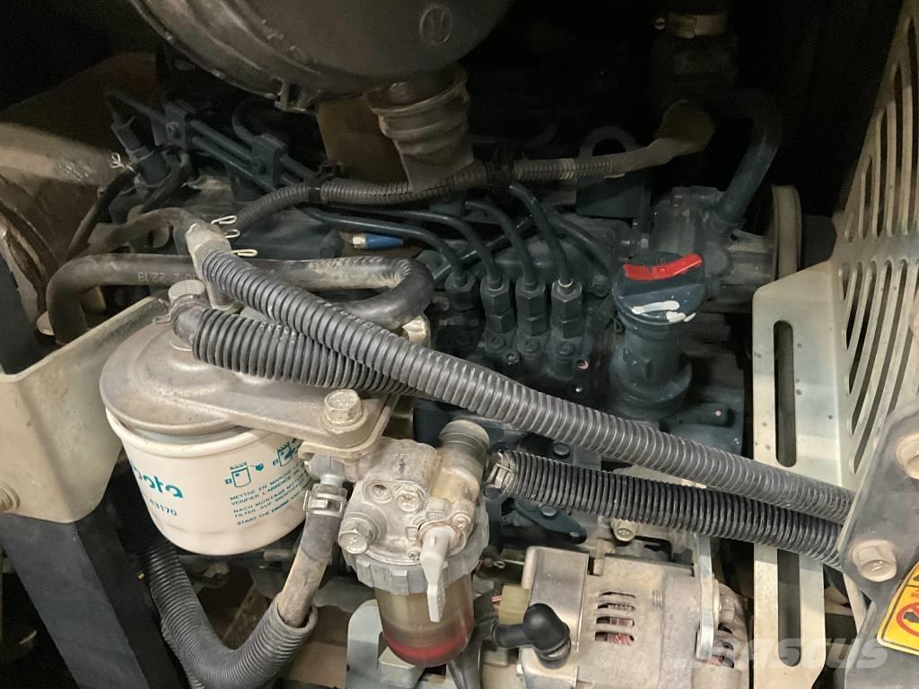 Kubota KX 027-4 Minikaivukoneet < 7t