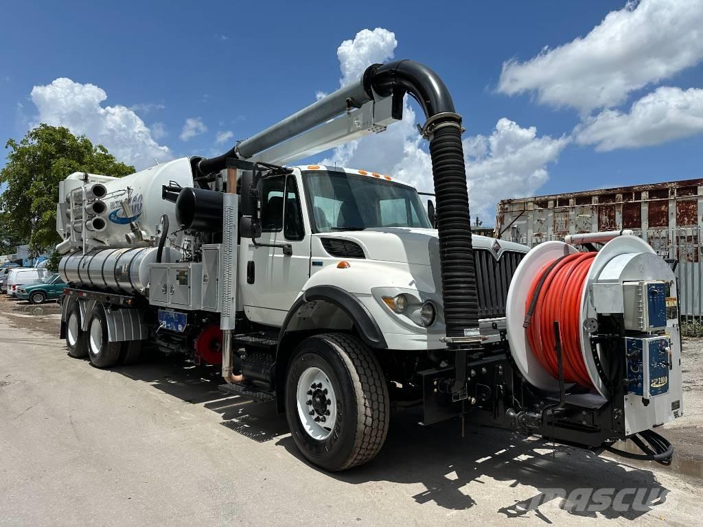 International 7500 Paine-/imuautot