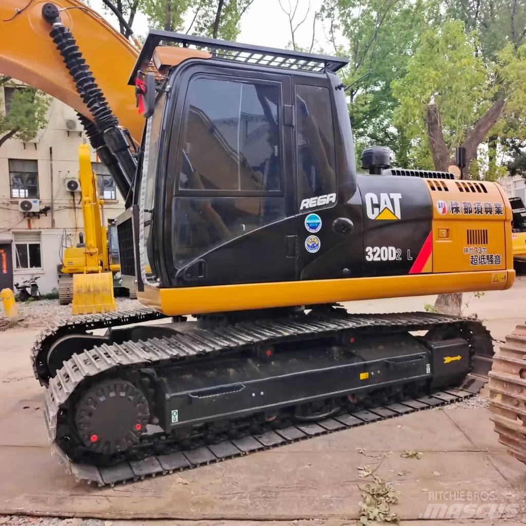 CAT 320D Telakaivukoneet
