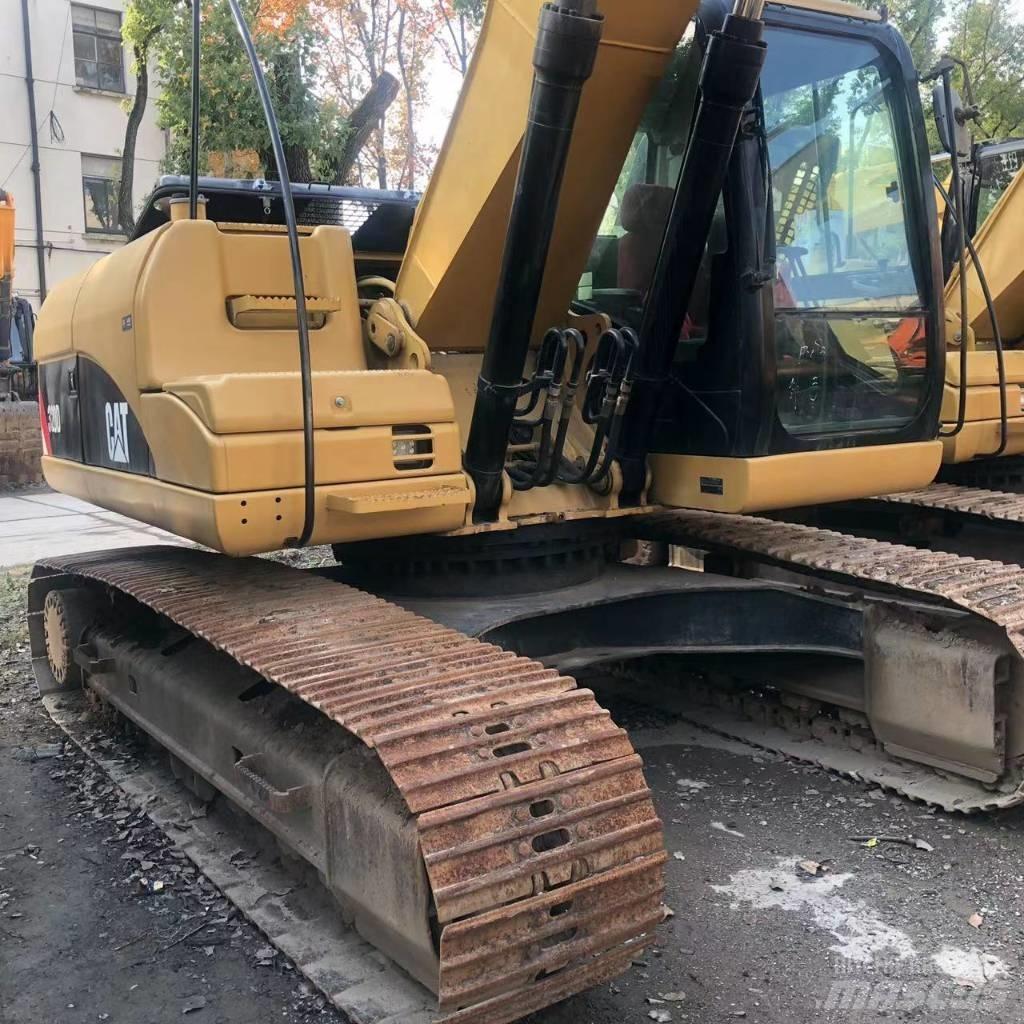 CAT 320 D Telakaivukoneet