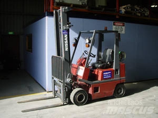 Nissan KCPH02 Muut haarukkatrukit