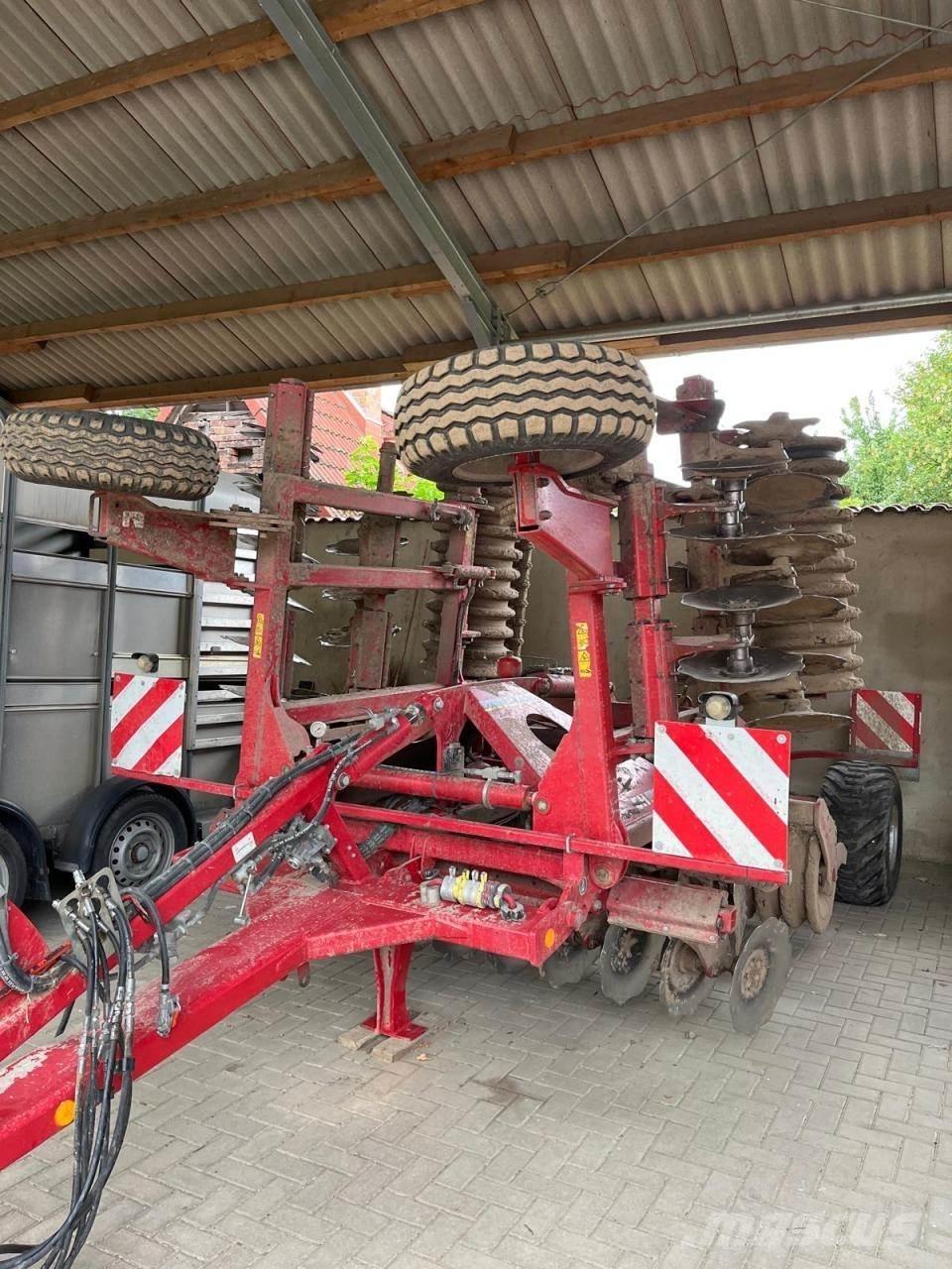Horsch Joker 5 RT Kiekkomultaimet ja lautasäkeet
