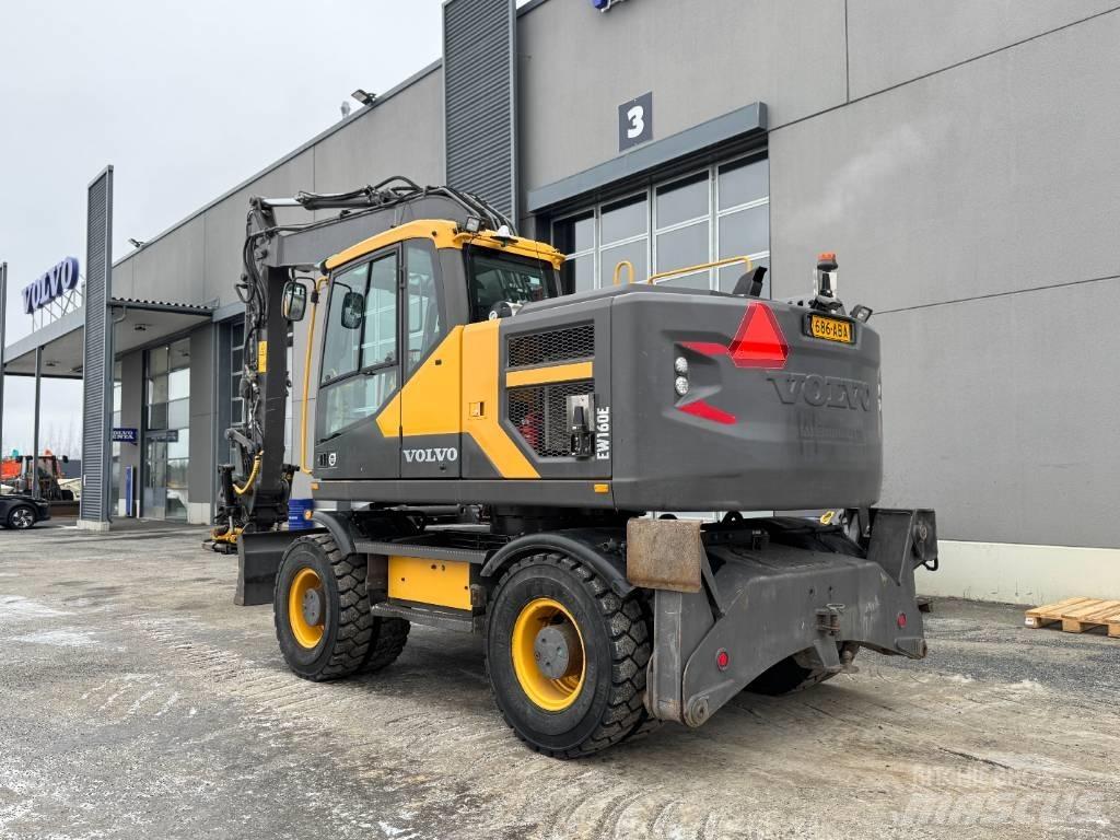 Volvo EW 160 Pyöräkaivukoneet