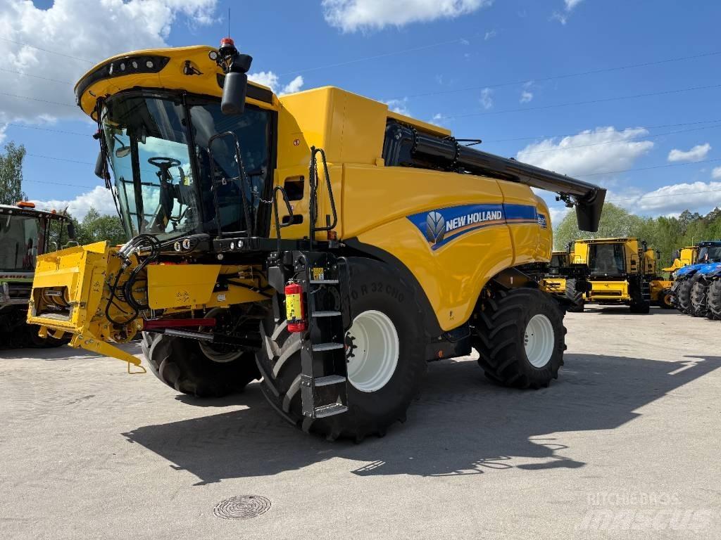 New Holland CX 8.90 Leikkuupuimurit