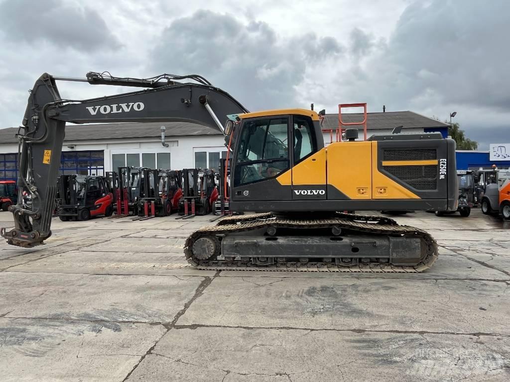 Volvo EC250ENL Telakaivukoneet