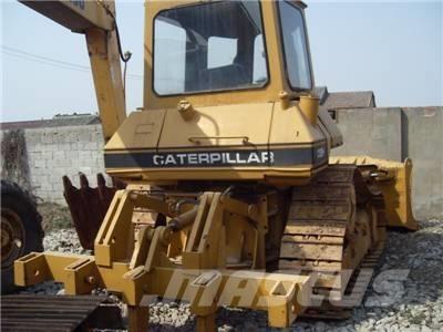 CAT D 5 H Telaketjupuskutraktorit