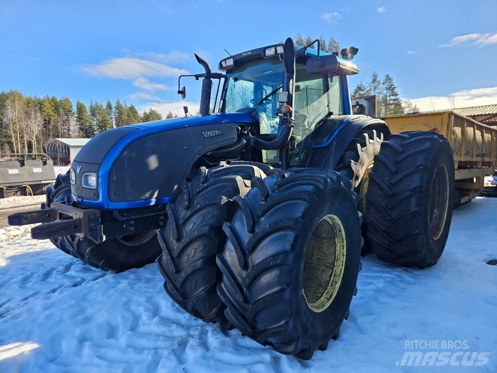 Valtra T171 Traktorit