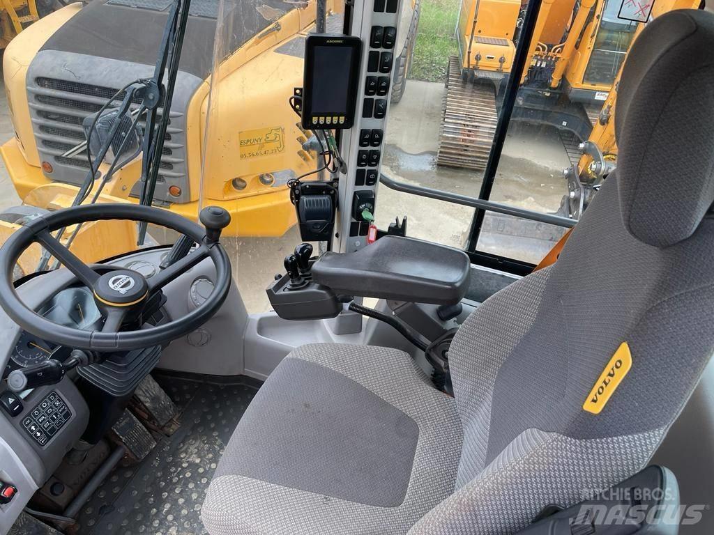 Volvo L 120 H Pyöräkuormaajat
