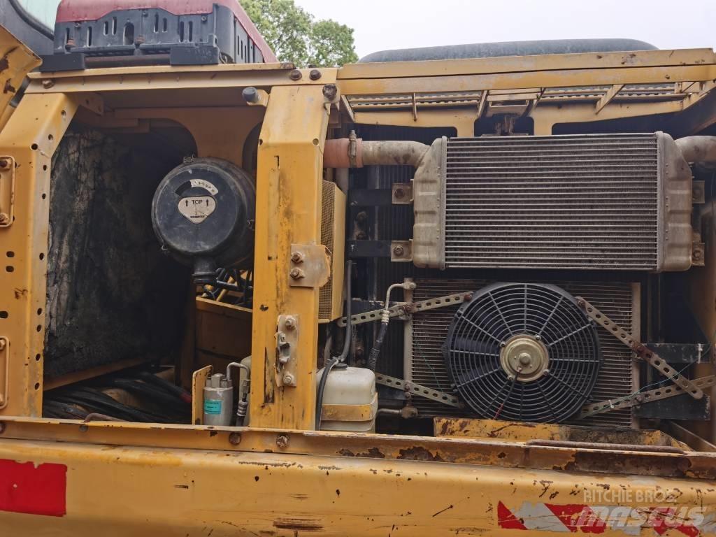 Komatsu PC 200-7 Telakaivukoneet