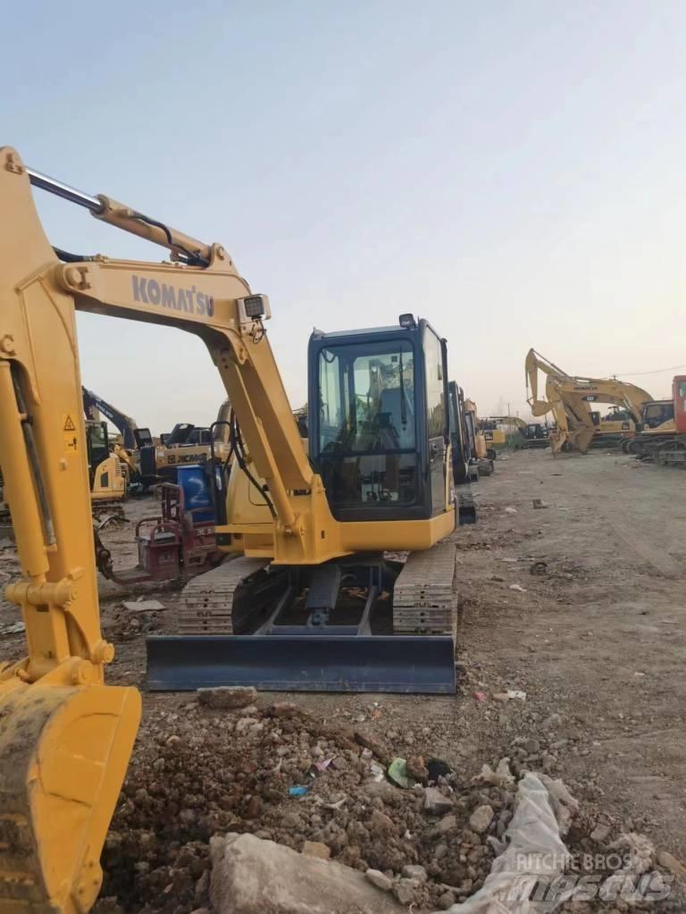 Komatsu PC 56 Minikaivukoneet < 7t