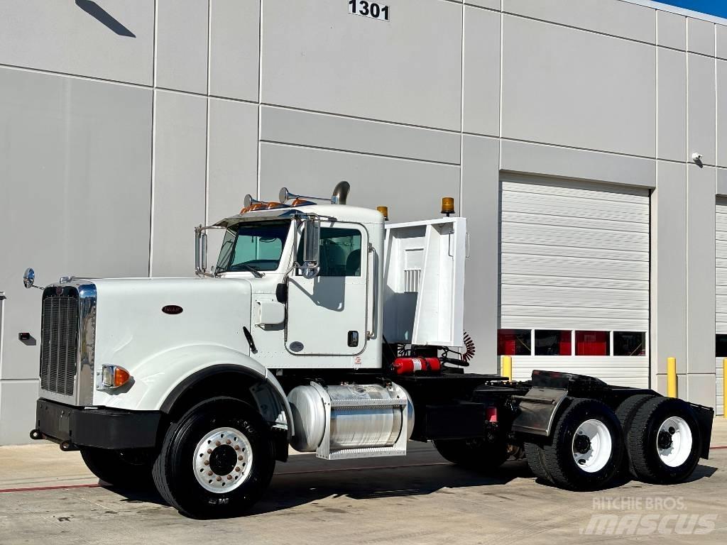 Peterbilt 367 Vetopöytäautot