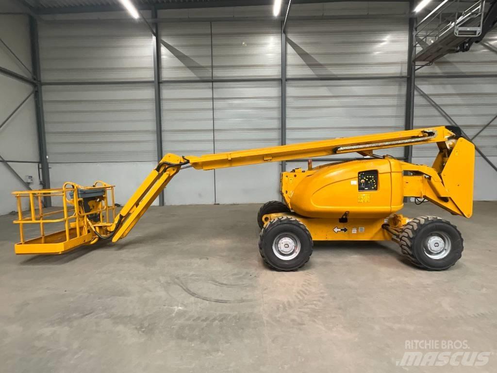JLG 600 AJ Kuukulkijat