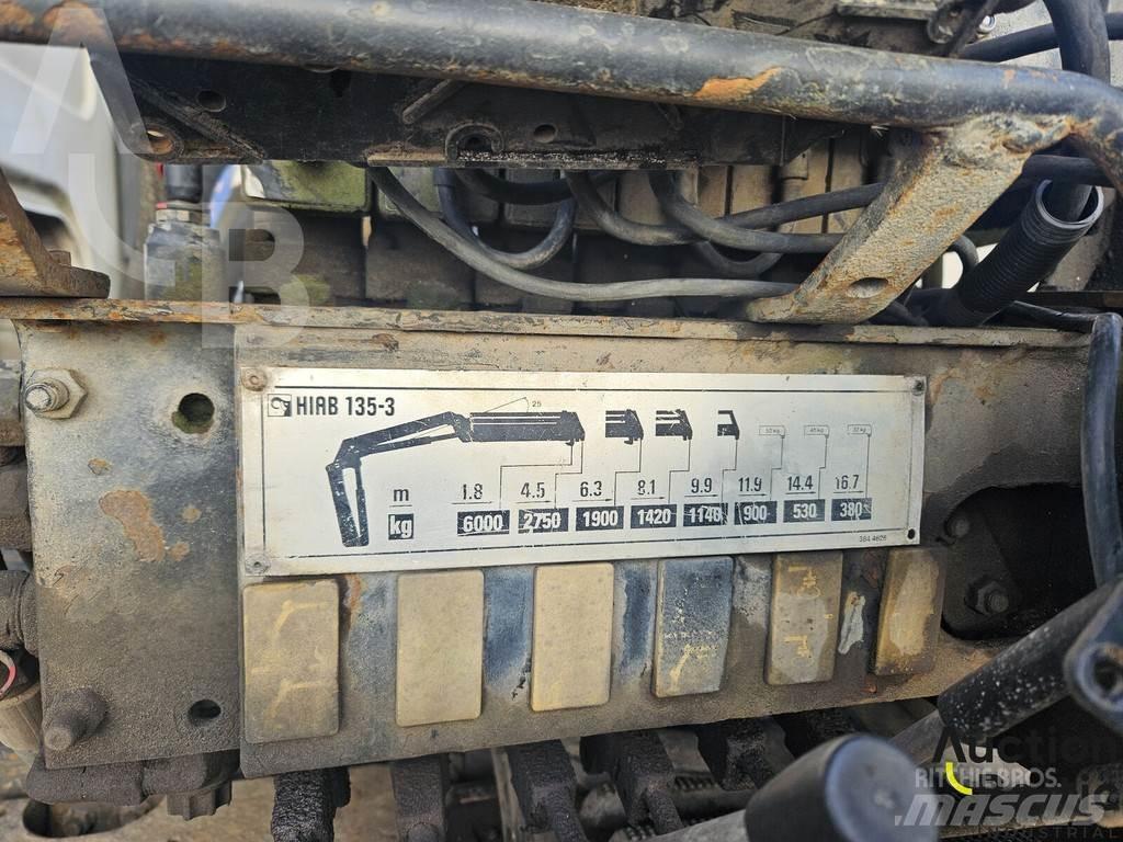 Volvo FE320 Koukkulava kuorma-autot