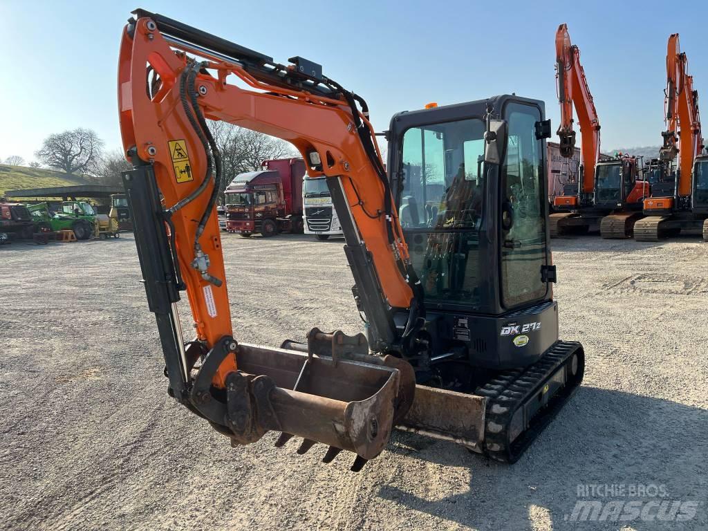Doosan DX27z-7 Minikaivukoneet < 7t