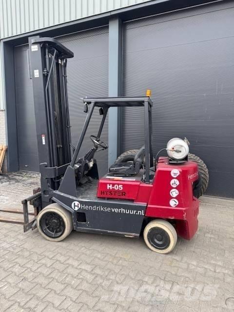 Hyster s3.50 Xl Nestekaasutrukit