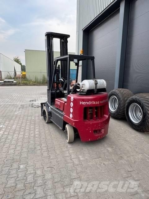 Hyster s3.50 Xl Nestekaasutrukit
