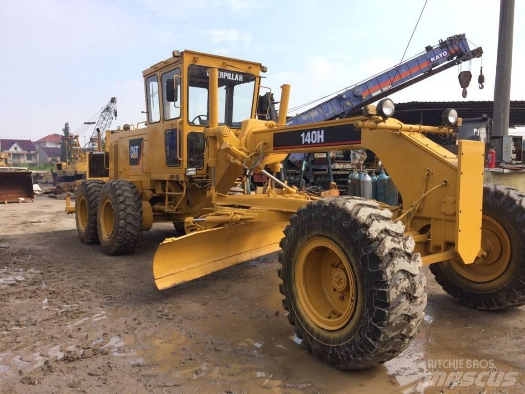 CAT 140 H Tiehöylät