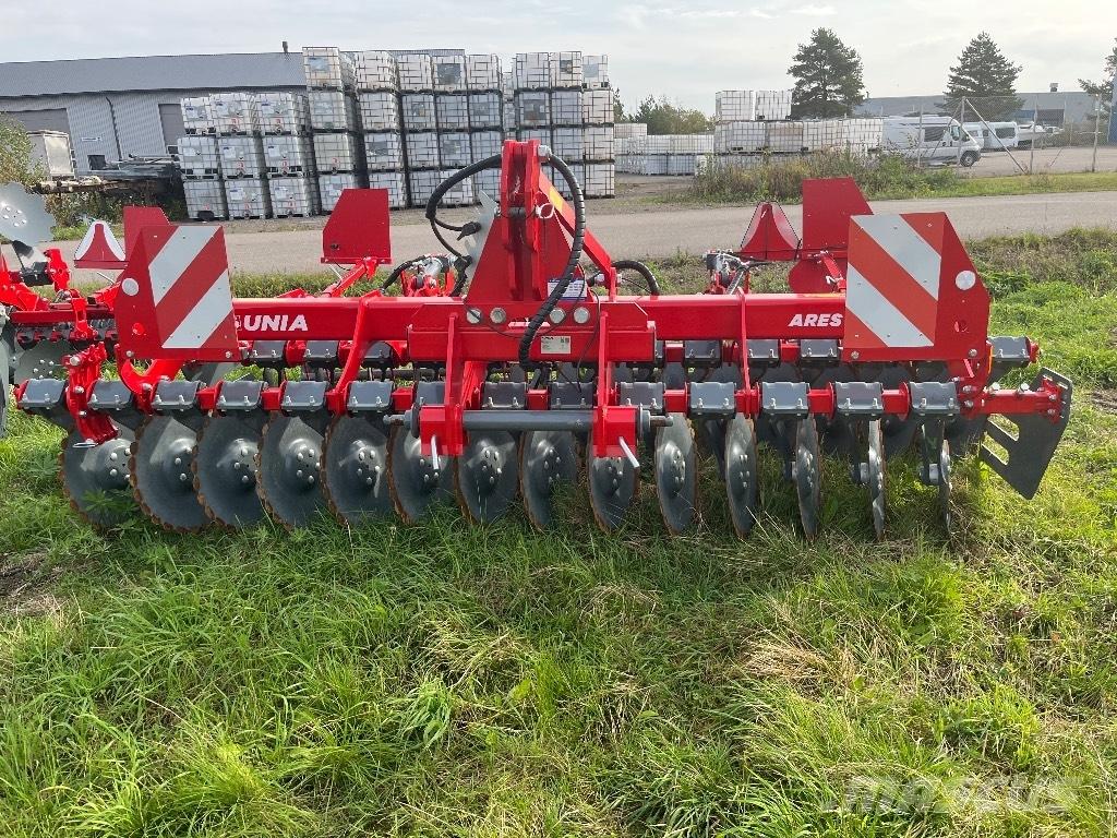 Unia Ares Xl 3,5 Kiekkomultaimet ja lautasäkeet