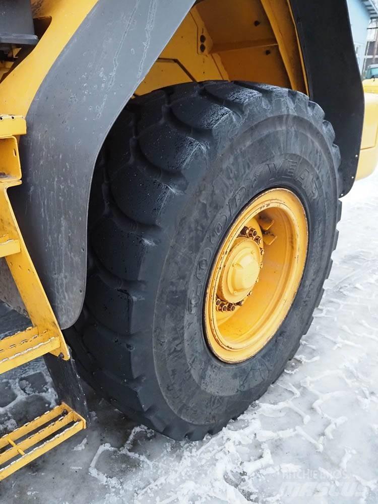 Volvo L 90 F Pyöräkuormaajat