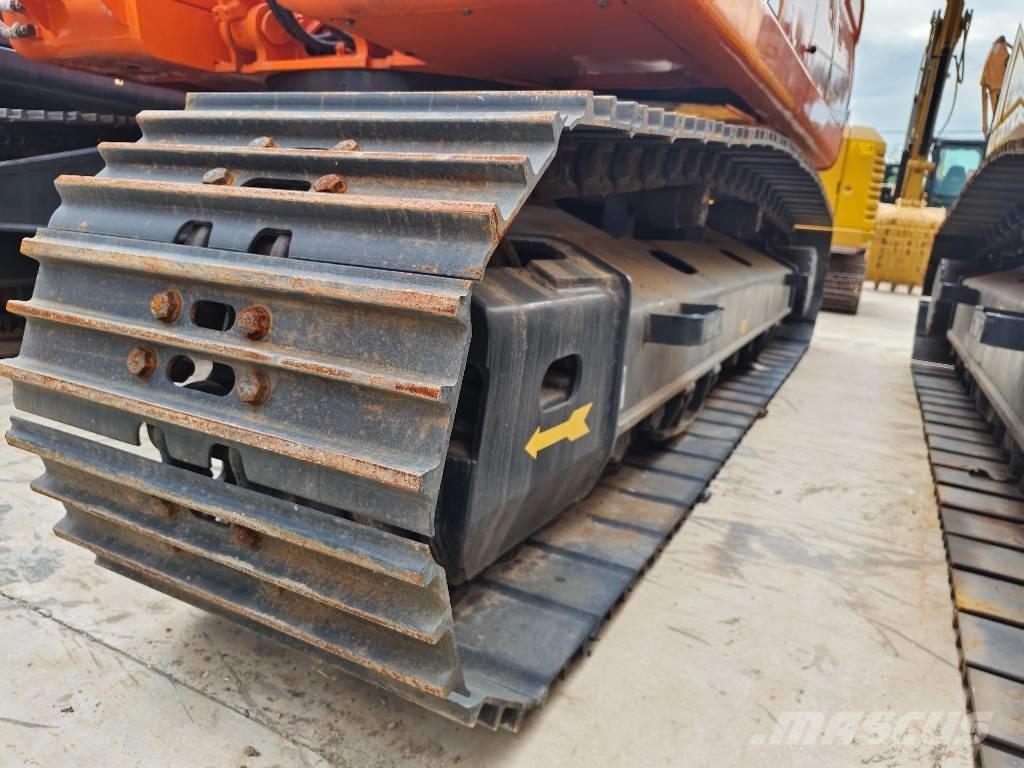 Doosan DX225LC-9C Telakaivukoneet