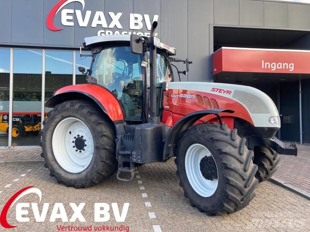 Steyr 6205 CVT Traktorit