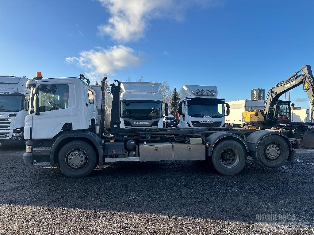 Scania P420 Koukkulava kuorma-autot