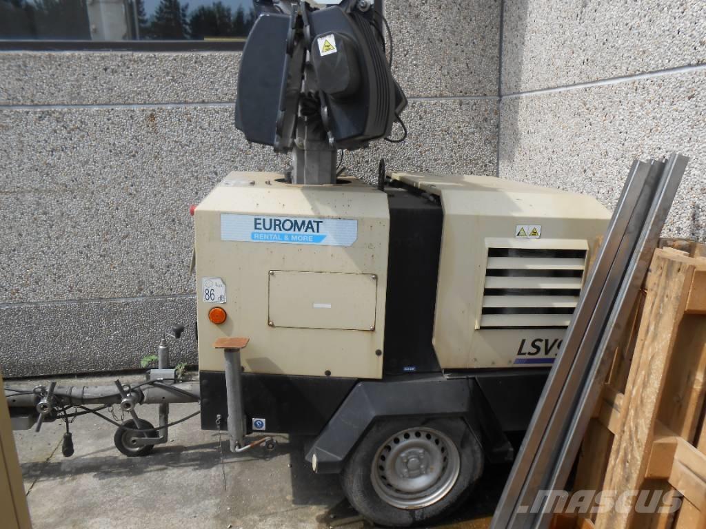 Doosan LSV9 Valopylväät