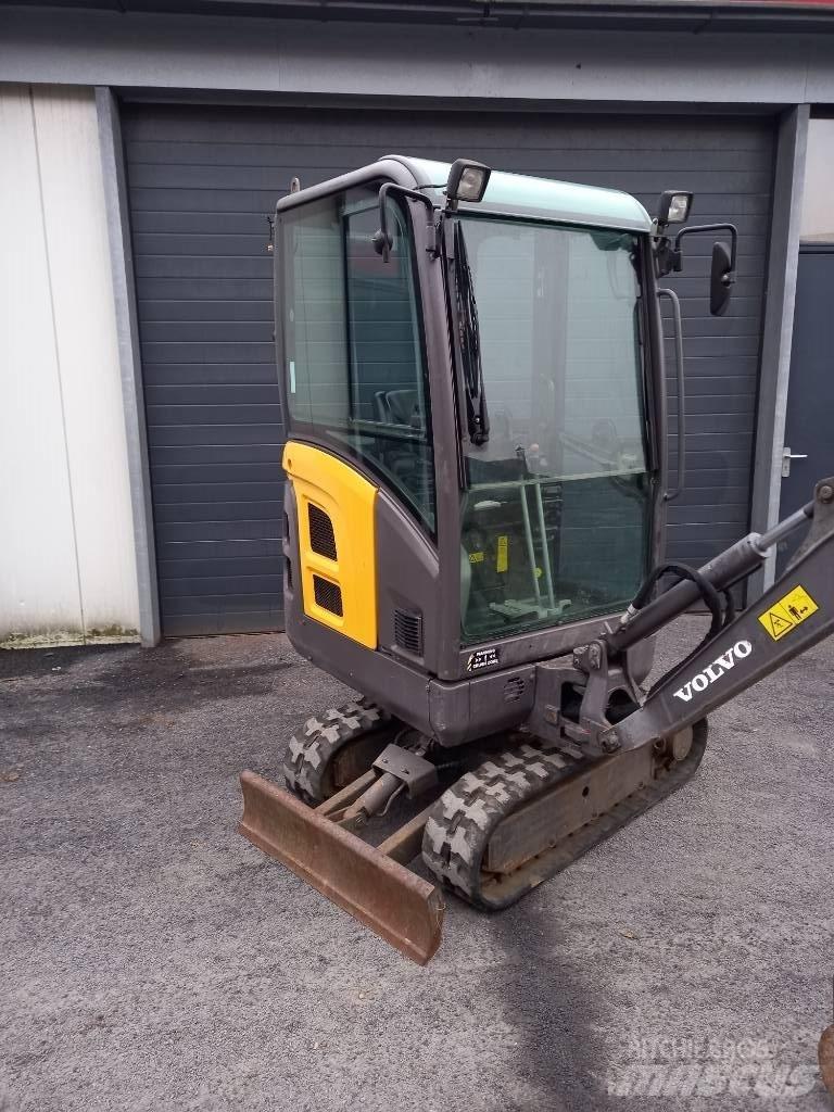 Volvo EC 15 Minikaivukoneet < 7t