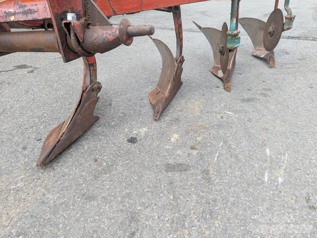 Kverneland 4 Furrow Niittokoneet