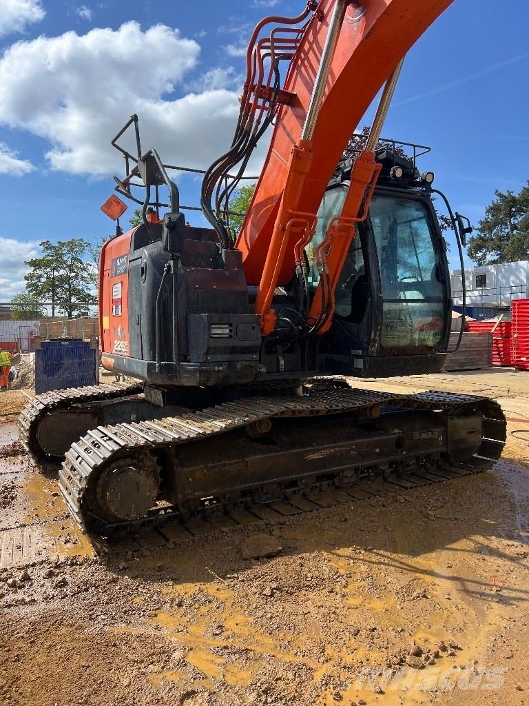 Hitachi ZX 225/6 Telakaivukoneet