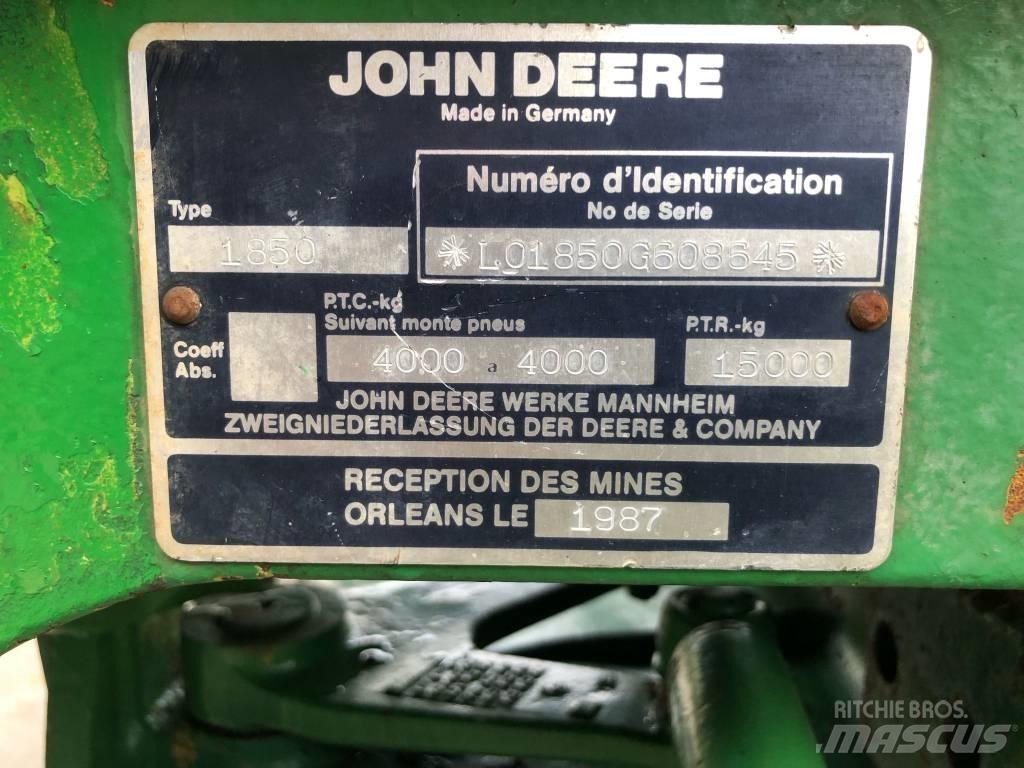 John Deere 1850 Traktorit