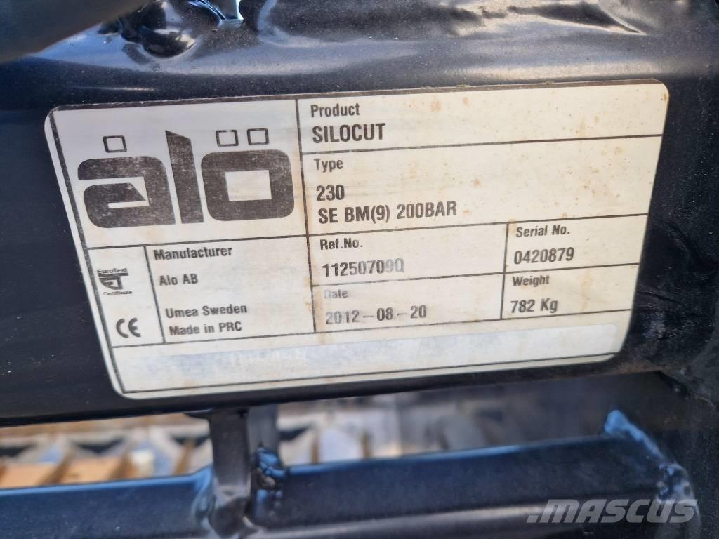 Ålö Silocut 230 . S-BM Etukuormaimen varusteet