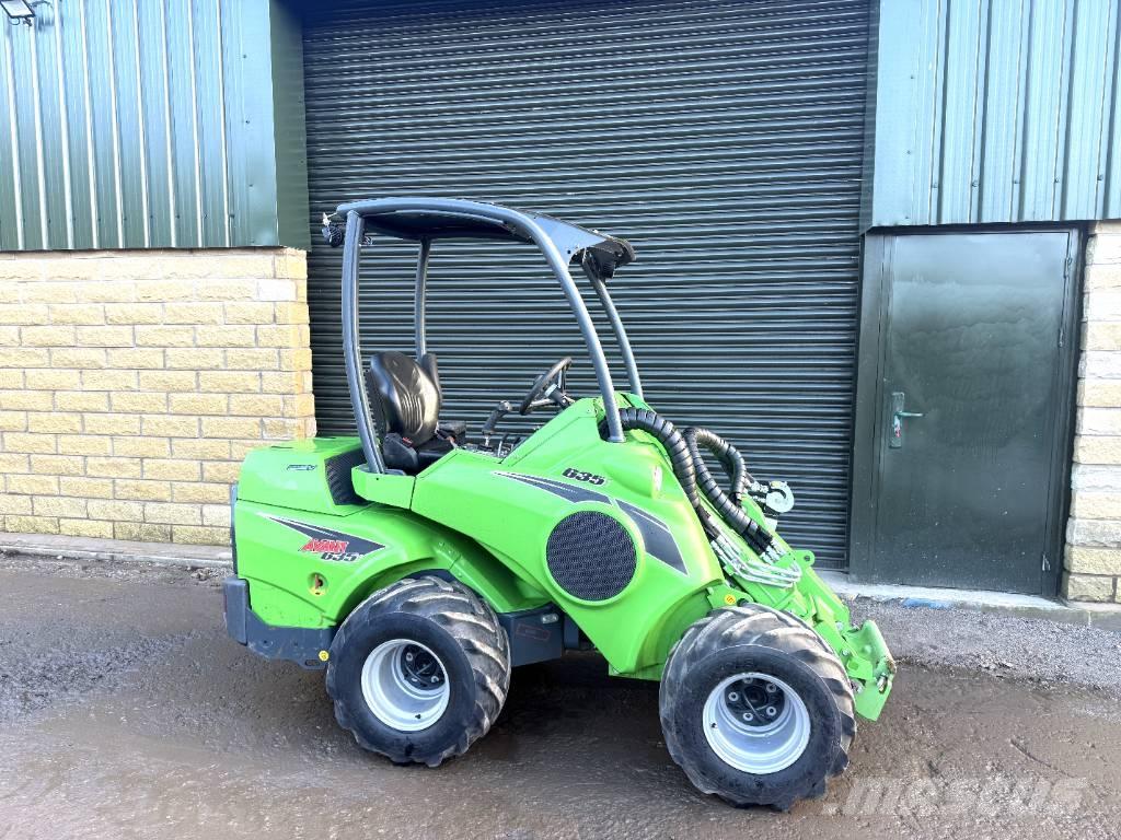 Avant 635 Pyöräkuormaajat