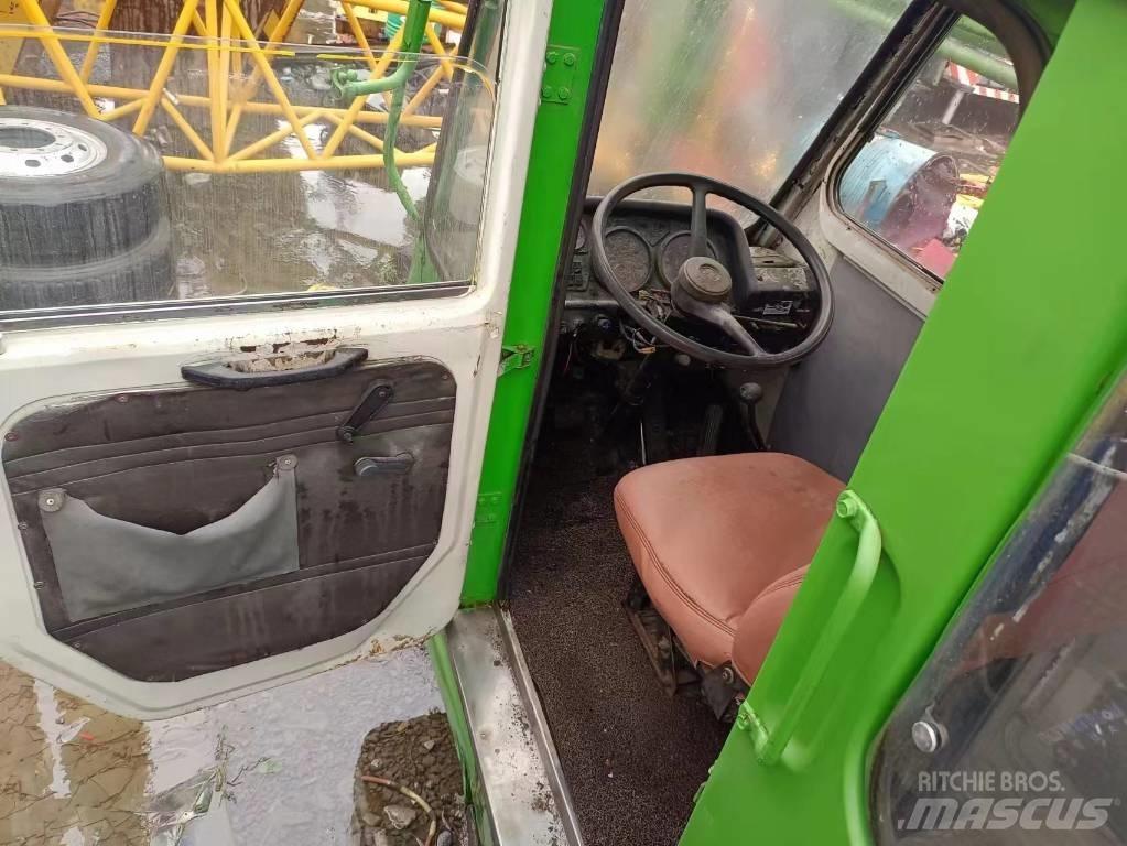 Kato NK 250 Mobiilinosturit