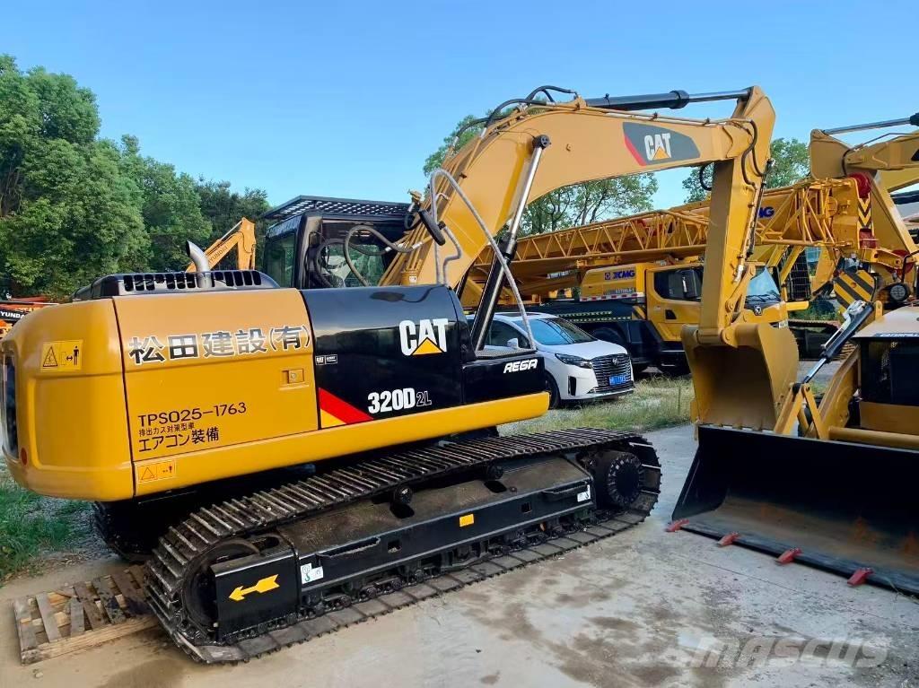 CAT 320 D Telakaivukoneet