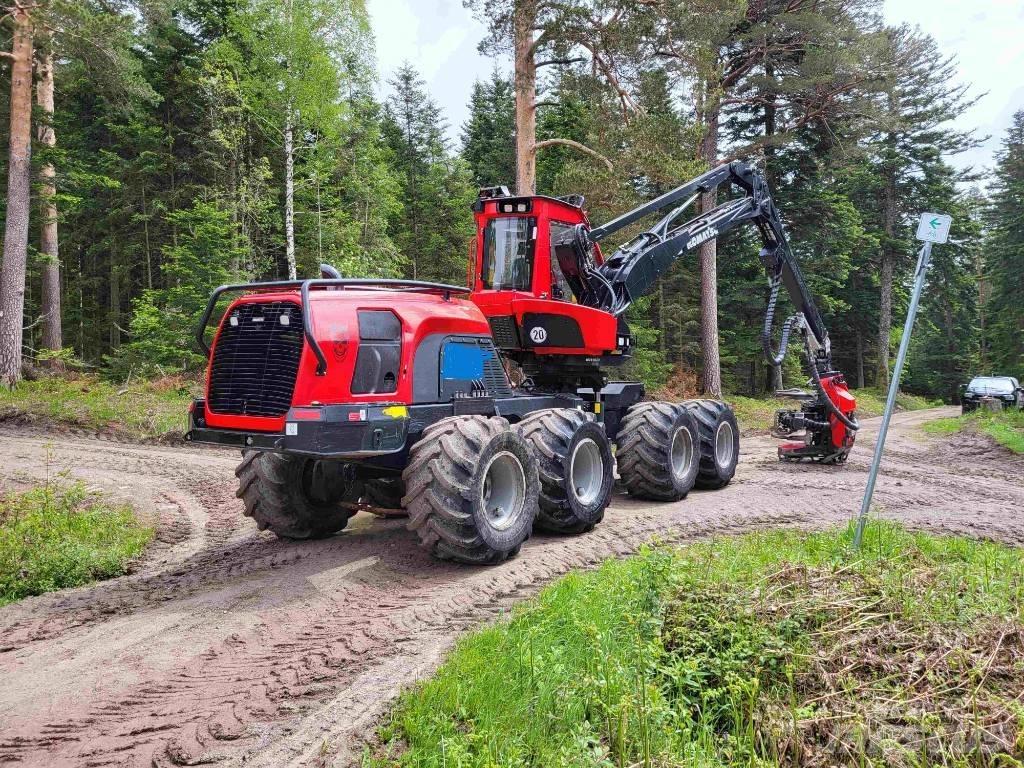 Komatsu 931 XC Harvesterit