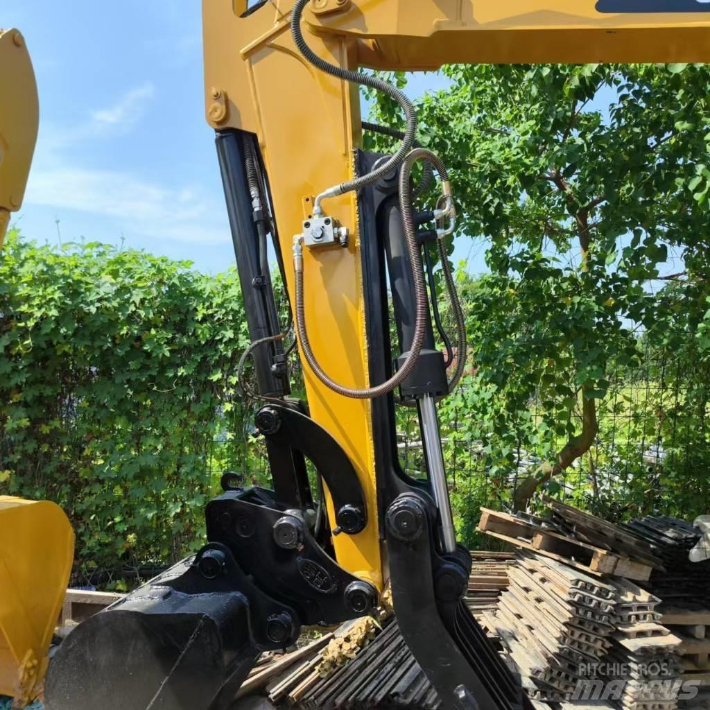 CAT 306 Telakaivukoneet