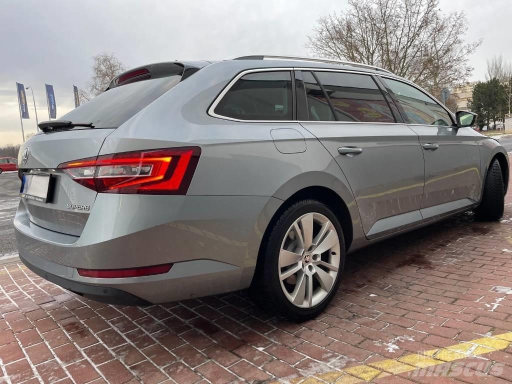 Skoda Superb Henkilöautot
