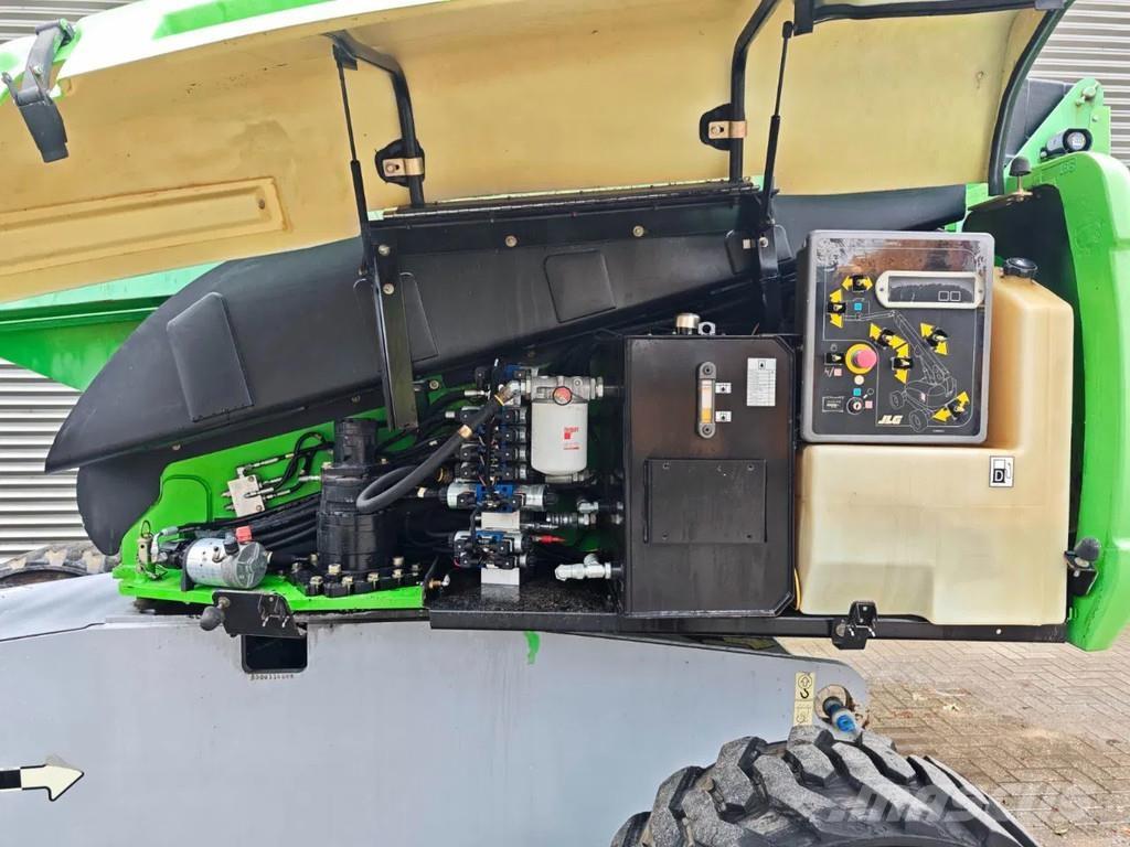 JLG 660 SJ Teleskooppipuominostimet