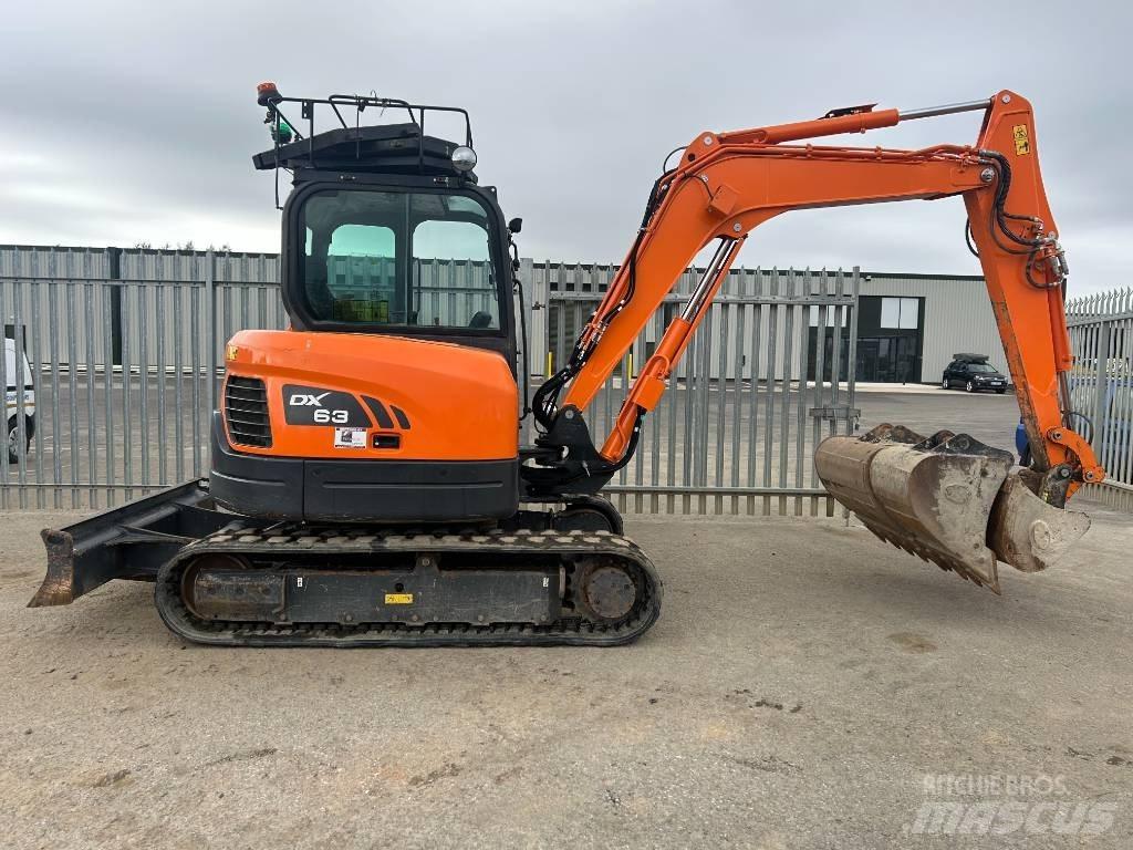Doosan DX 63-3 Telakaivukoneet