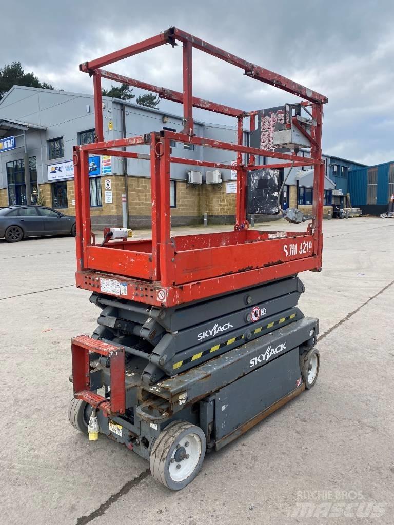 SkyJack SJ 3219 Saksilavat
