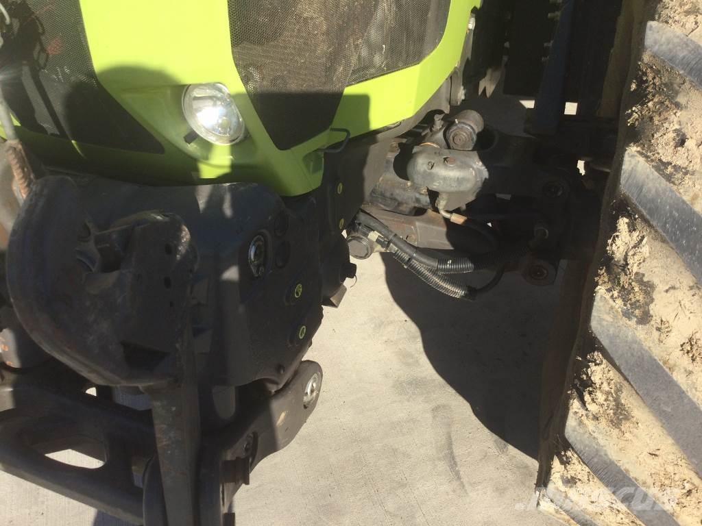 CLAAS ARION 620 Traktorit