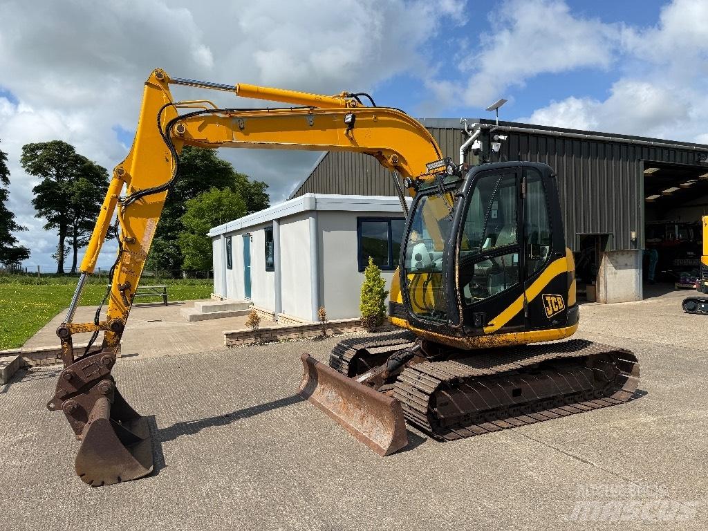 JCB JZ70 Midikaivukoneet 7t - 12t