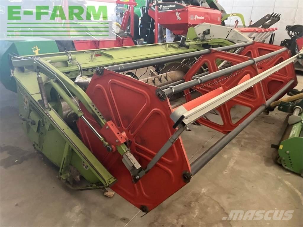 CLAAS Mega 370 Leikkuupuimurit