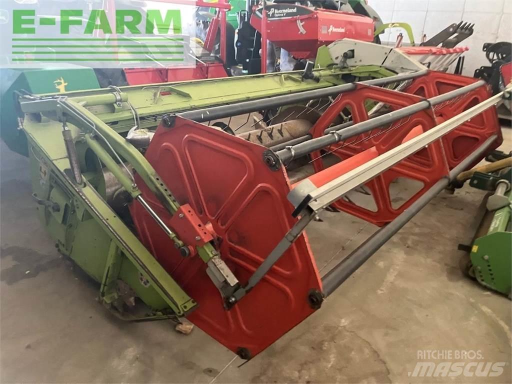 CLAAS Mega 370 Leikkuupuimurit