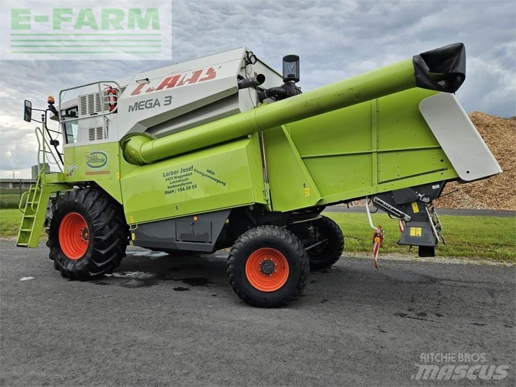 CLAAS Mega 370 Leikkuupuimurit