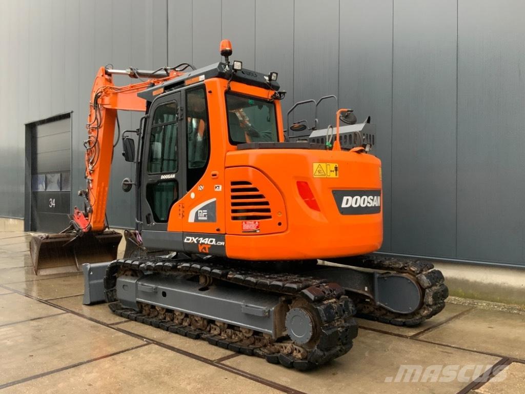 Doosan DX 140 LCR Telakaivukoneet