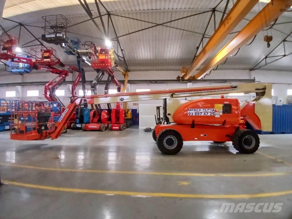 JLG 800 AJ Kuukulkijat