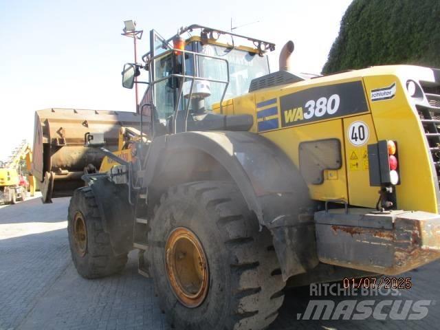 Komatsu WA 380 Pyöräkuormaajat