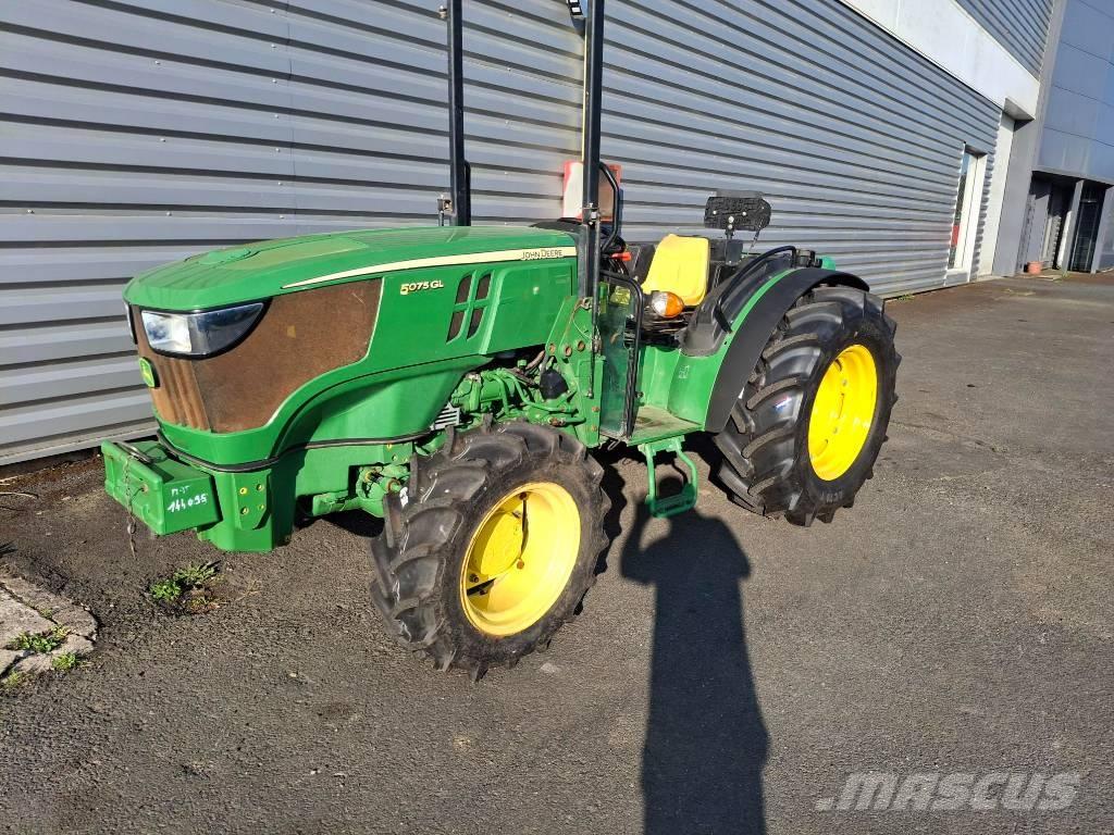 John Deere 5075GL Traktorit